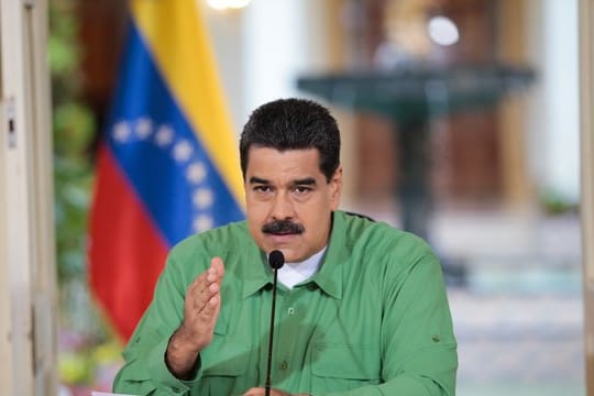 Der venezolanische Präsident Nicolás Maduro hält eine Rede im Präsidentenpalast Miraflores in Caracas.