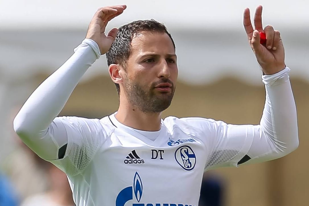 Domenico Tedesco ist der zweitjüngste Trainer der Bundesliga-Geschichte.