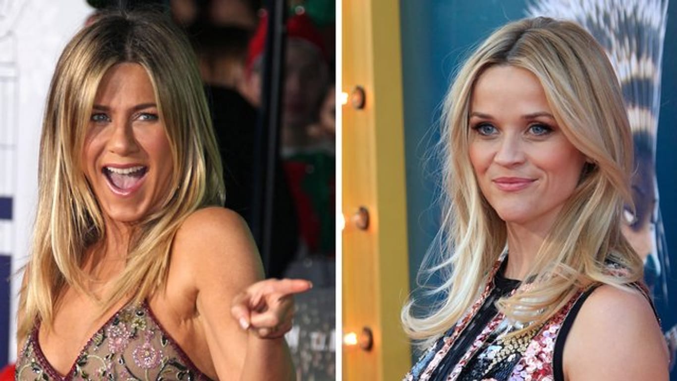 Noch ist wohl nichts in trockenen Tüchern - aber die Hollywoodstars Jennifer Aniston (l) und Reese Witherspoon könnten schon bald gemeinsam für eine Serie vor der Kamera stehen.