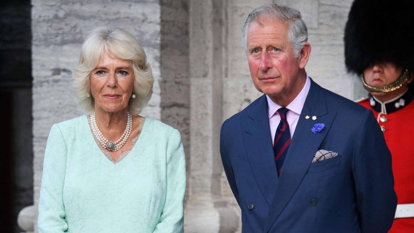 Die neuesten Enthüllungen, die gerade in den Medien die Runde machen, dürften Camilla und Charles wohl eher weniger erfreuen.