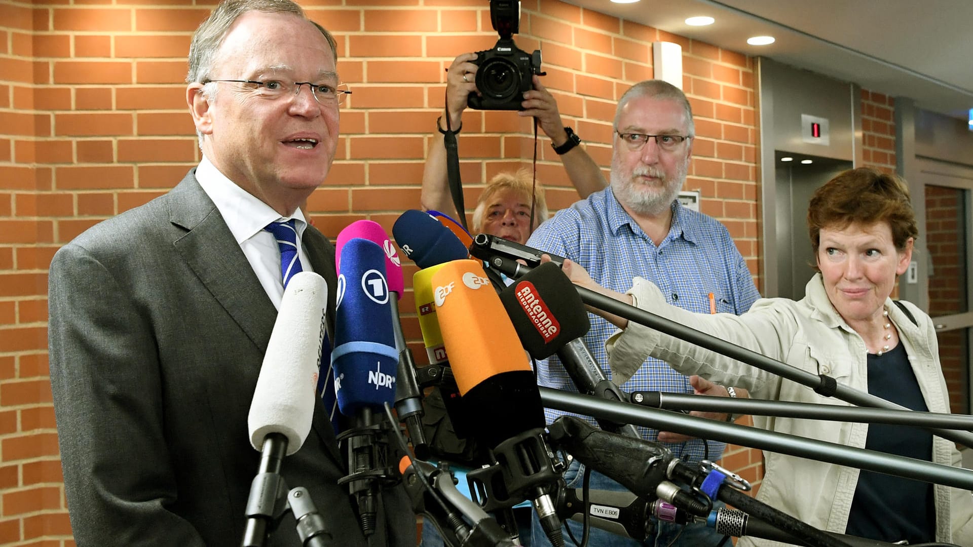 Regierungskrise Niedersachsen - Weil Regierungskrise Niedersachsen - Weil