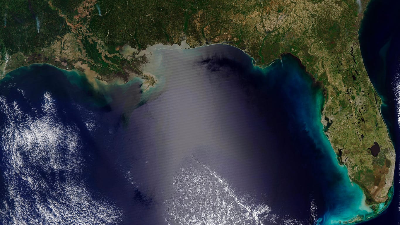 Ein NASA-Satellitenfoto zeigt den Golf von Mexiko entlang der Südostküste der USA.