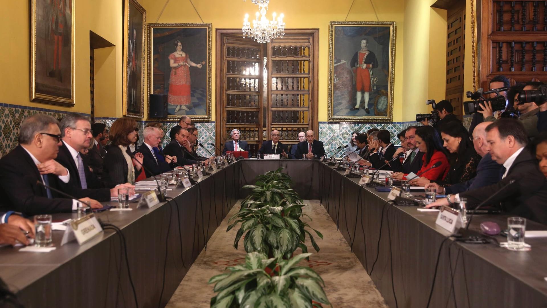 Außenminister des amerikanischen Kontinents kamen zu einem Sondertreffen zusammen und verurteilen die Vorgänge in Venezuela.
