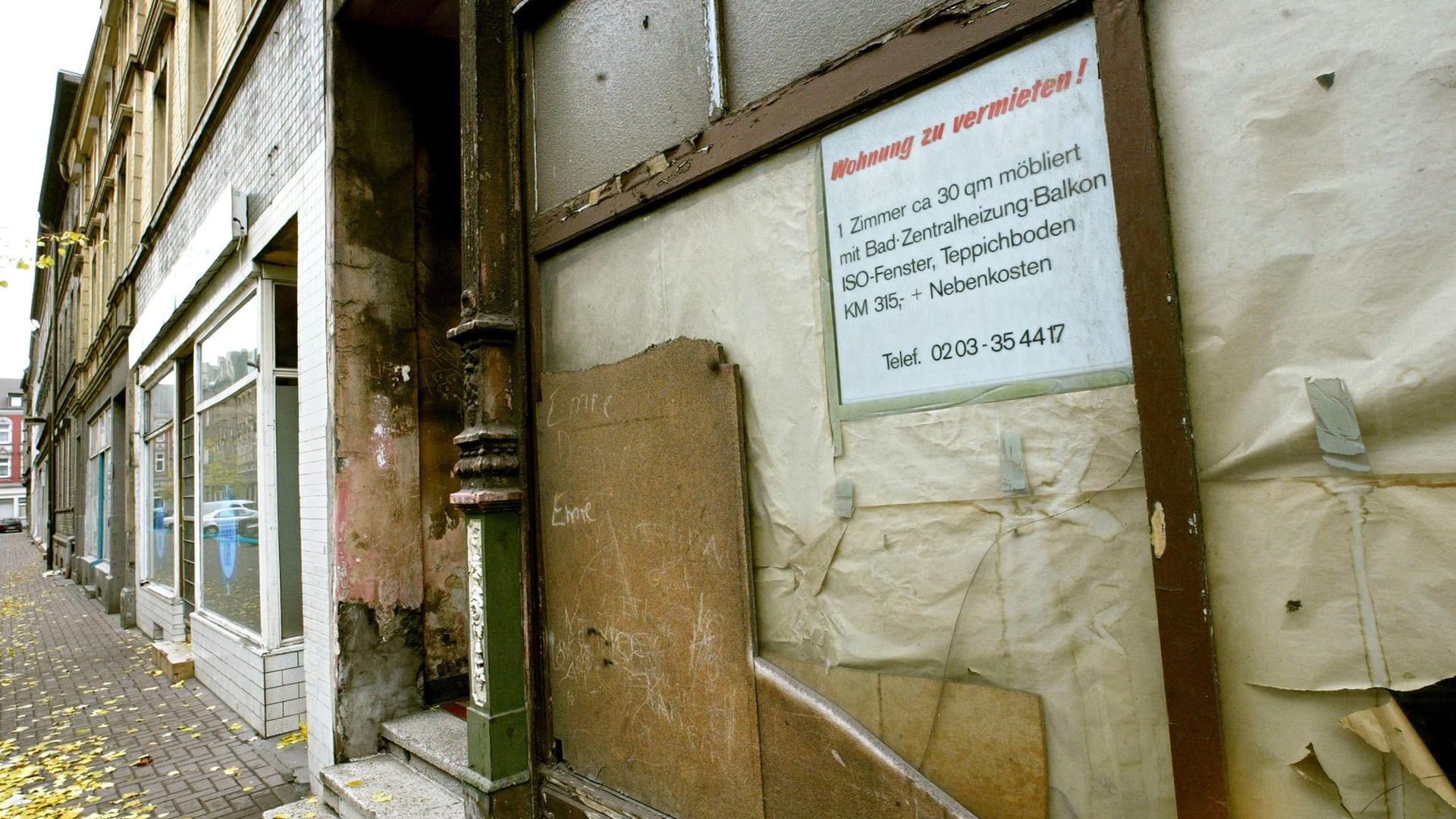 Zahlreiche Kommunen, wie hier in Duisburg-Marxloh, leiden unter einer schwierigen Kassenlage (Archivbild).