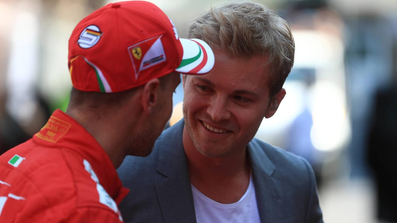 Sebastian Vettel (l.) und Nico Rosberg waren jahrelang Rivalen in der Formel 1.