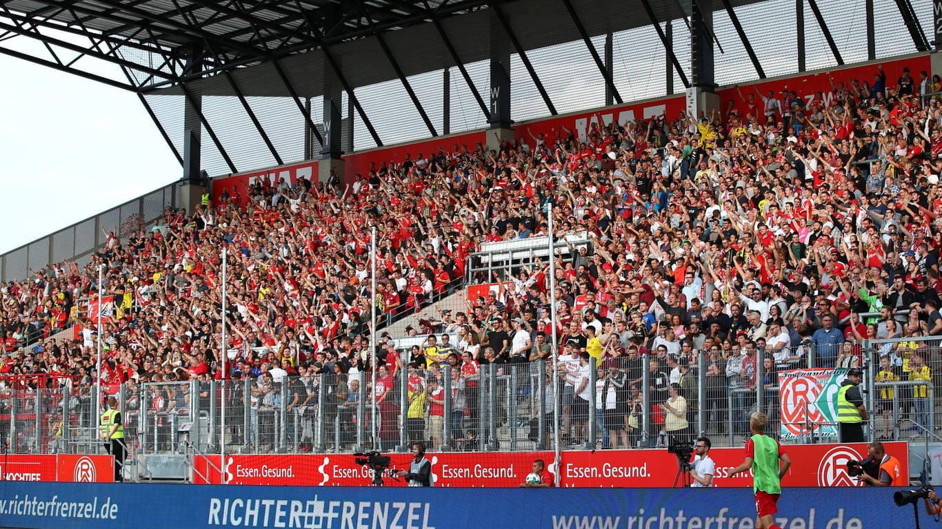 Die treuen Fans von der Essener Hafenstraße könnten auch gegen Borussia Mönchengladbach zu einem entscheidenden Faktor werden.