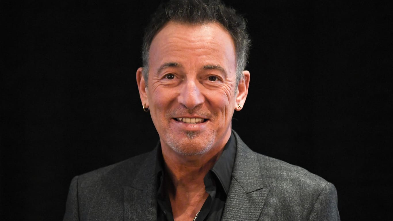 Normalerweise spielt Bruce Springsteen vor Tausenden von Fans in riesigen Stadien.