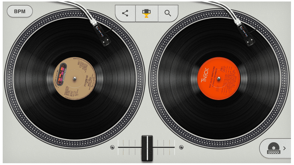 Das Doodle simuliert zwei Plattenspieler, mit denen sich Musik mixen lässt.