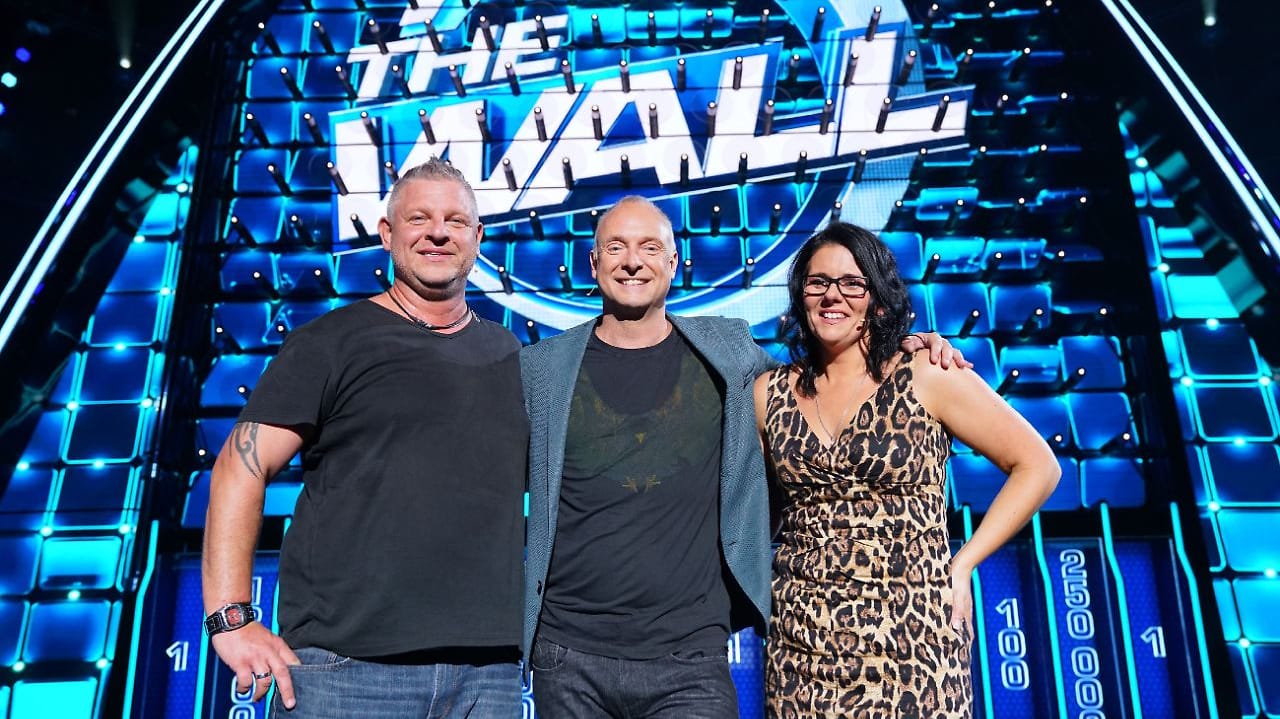 Christian und Alicia freuen sich über 285.141 Euro.