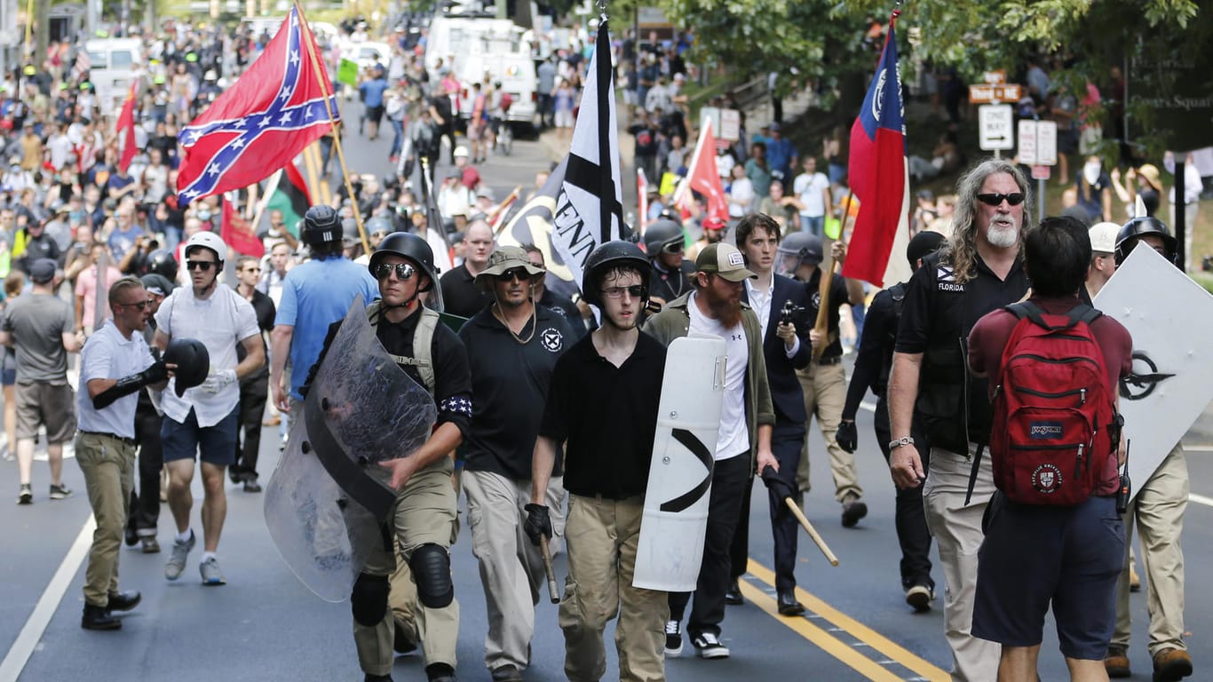 Rechtsextremistische Demonstrantenin Charlottesville (USA).