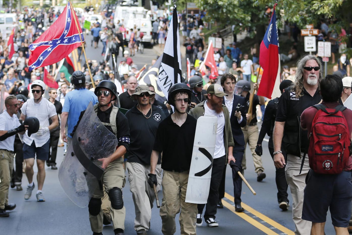 Rechtsextremistische Demonstrantenin Charlottesville (USA).