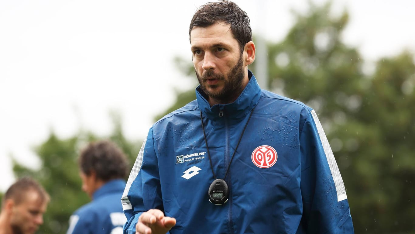 Sandro Schwarz wurde von der Mainzer U23 zum Cheftrainer der Profis befördert.