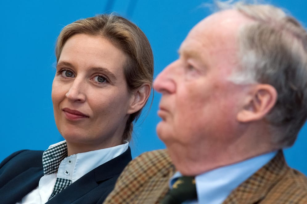 Die Bundestagswahl-Spitzenkandidaten der Partei Alternative für Deutschland (AfD) Alice Weidel (l), und Alexander Gauland.