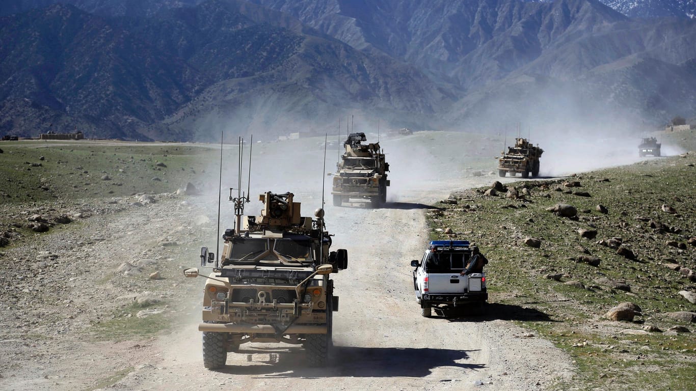 Die Taliban warnten, dass eine weitere "Besatzung" dazu führen werde, dass sie sich den "Feinden" der USA (Iran und Russland) zuwenden.
