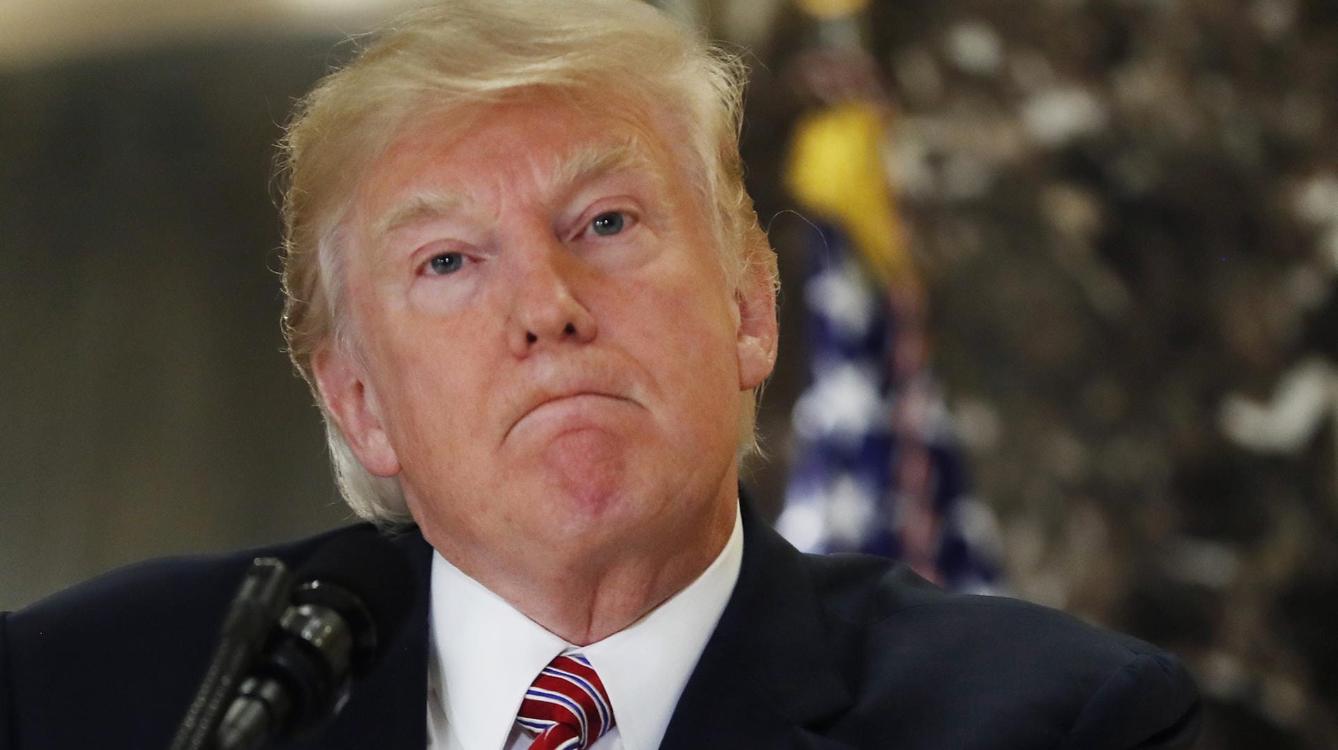 Fehlen US-Präsident Donald Trump die für einen Präsidenten notwendigen Charaktereigenschaften? Fehlen US-Präsident Donald Trump die für einen Präsidenten notwendigen Charaktereigenschaften?