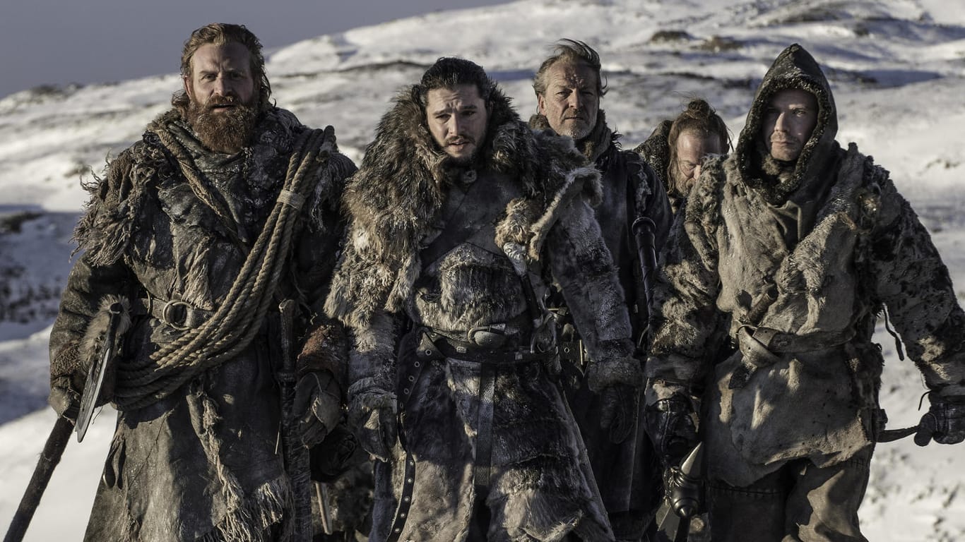 Game of Thrones: Tormund, Jon, Jorah, Thoros, Gendry, der Bluthund und Berric sind auf dem Weg zu den Weißen Wanderern
