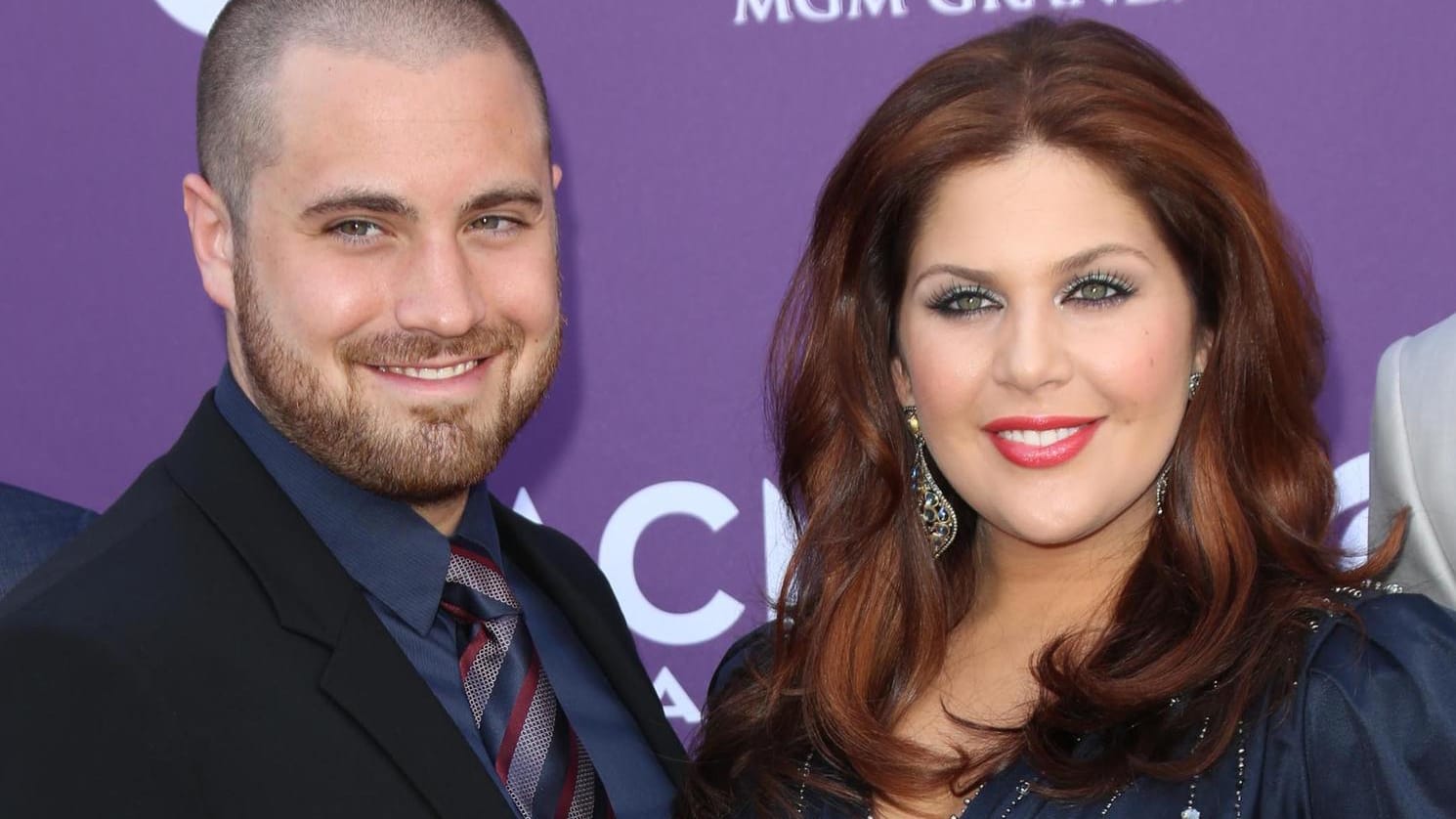 Chris Tyrell und Hillary Scott werden bald Eltern von Zwillingen.