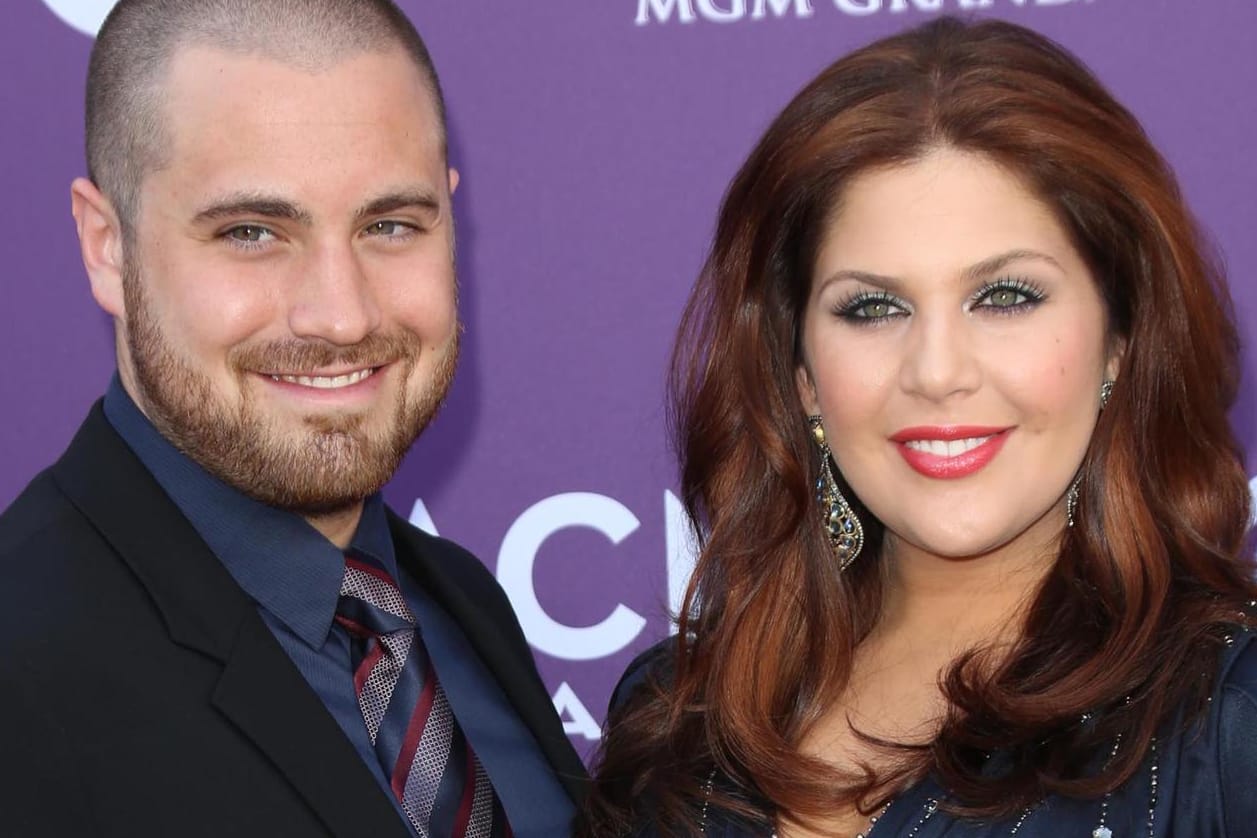 Chris Tyrell und Hillary Scott werden bald Eltern von Zwillingen.