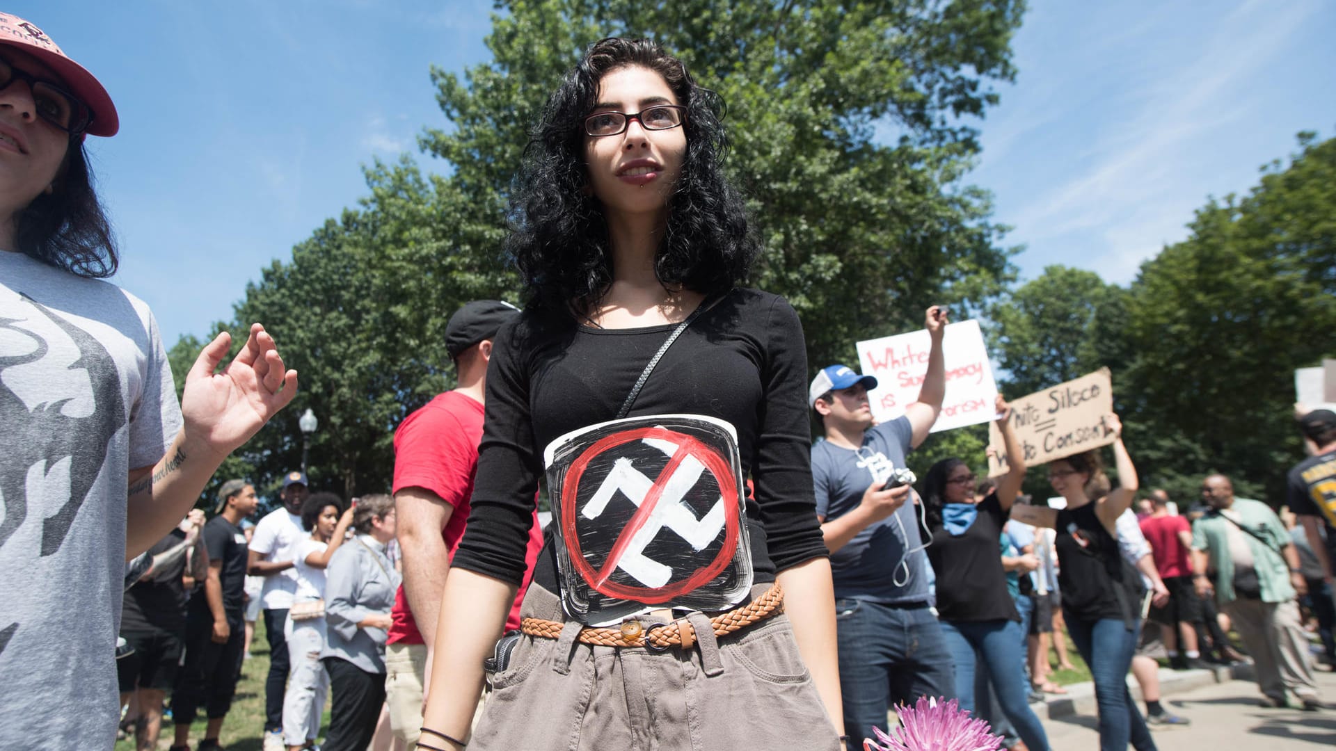 Gegendemonstranten protestieren in Boston gegen die sogenannte «Free Speech Rally». Gegendemonstranten protestieren in Boston gegen die sogenannte «Free Speech Rally».