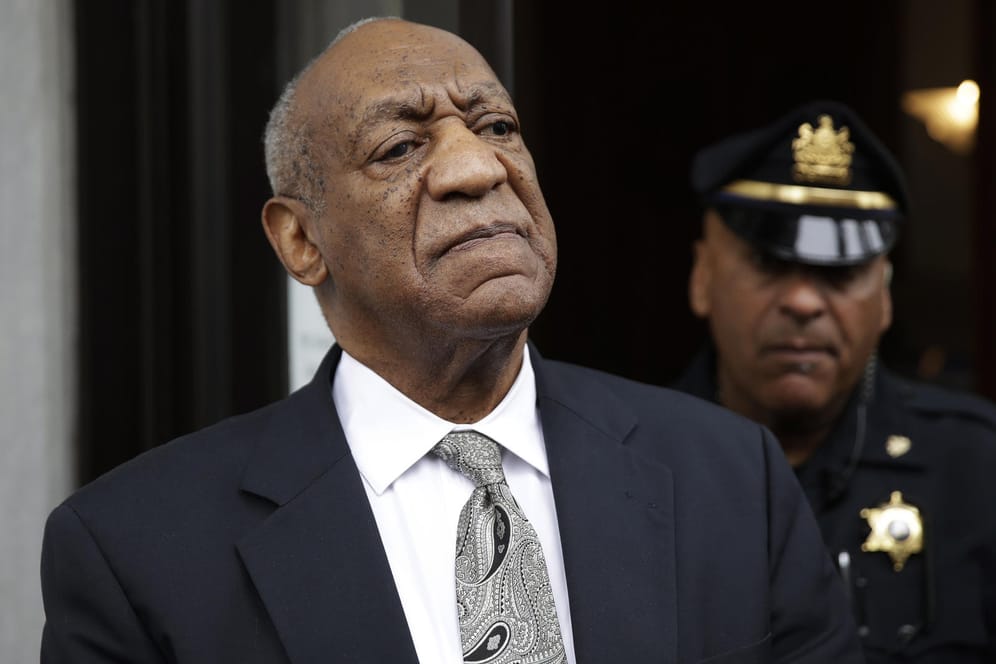 Bill Cosby muss sich im November erneut vor Gericht verantworten.