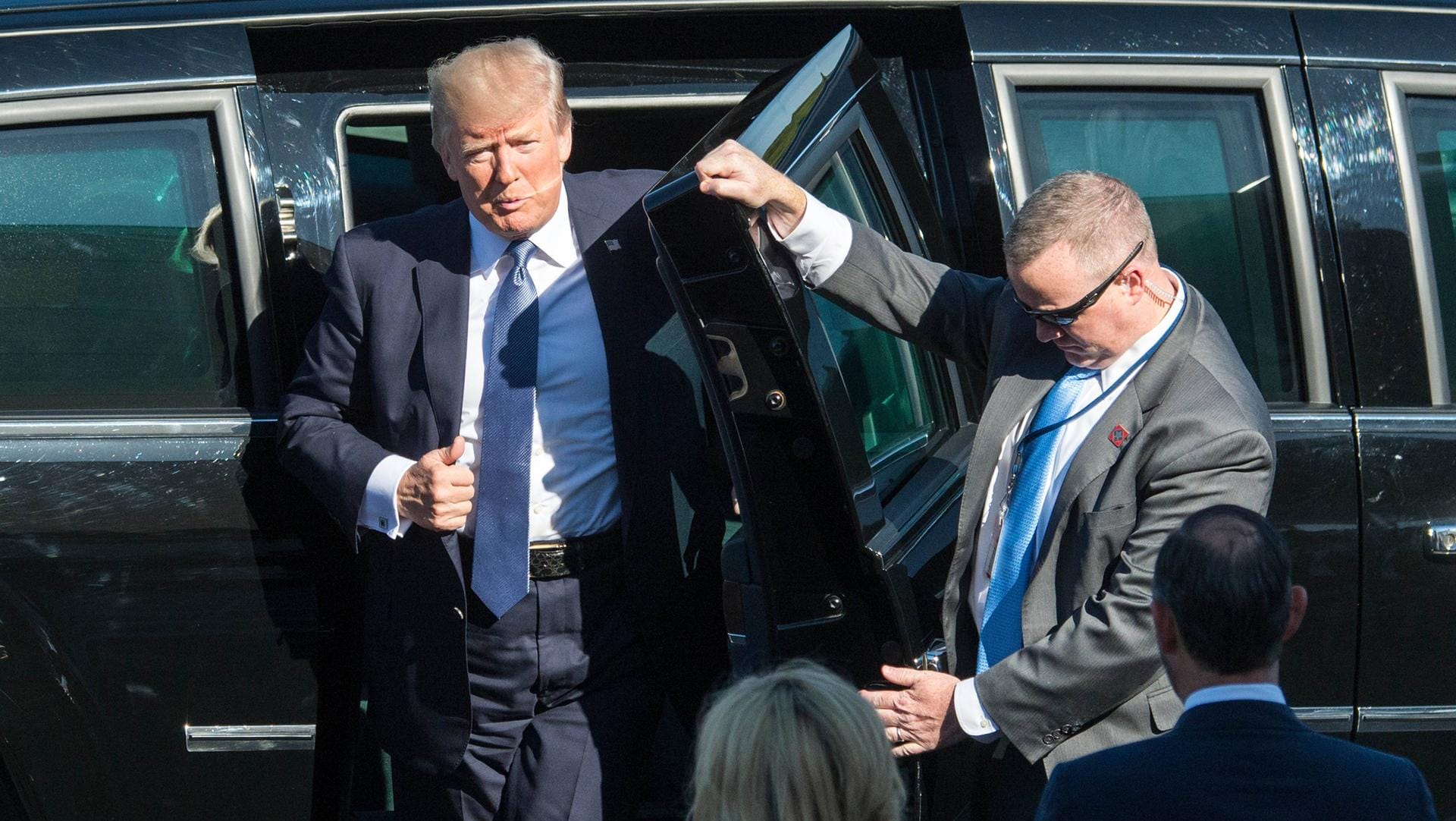 Der aufwändige Schutz von US-Präsident Trump ist zu teuer. Der aufwändige Schutz von US-Präsident Trump ist zu teuer.