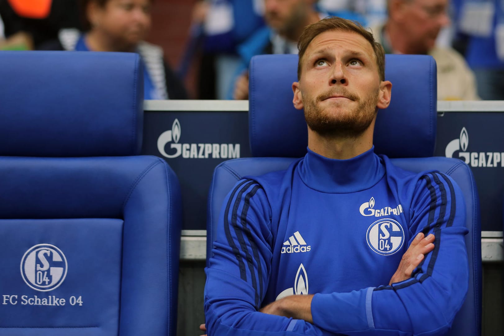 Den Saisonstart erlebte Benedikt Höwedes bei Schalke auf der Ersatzbank.