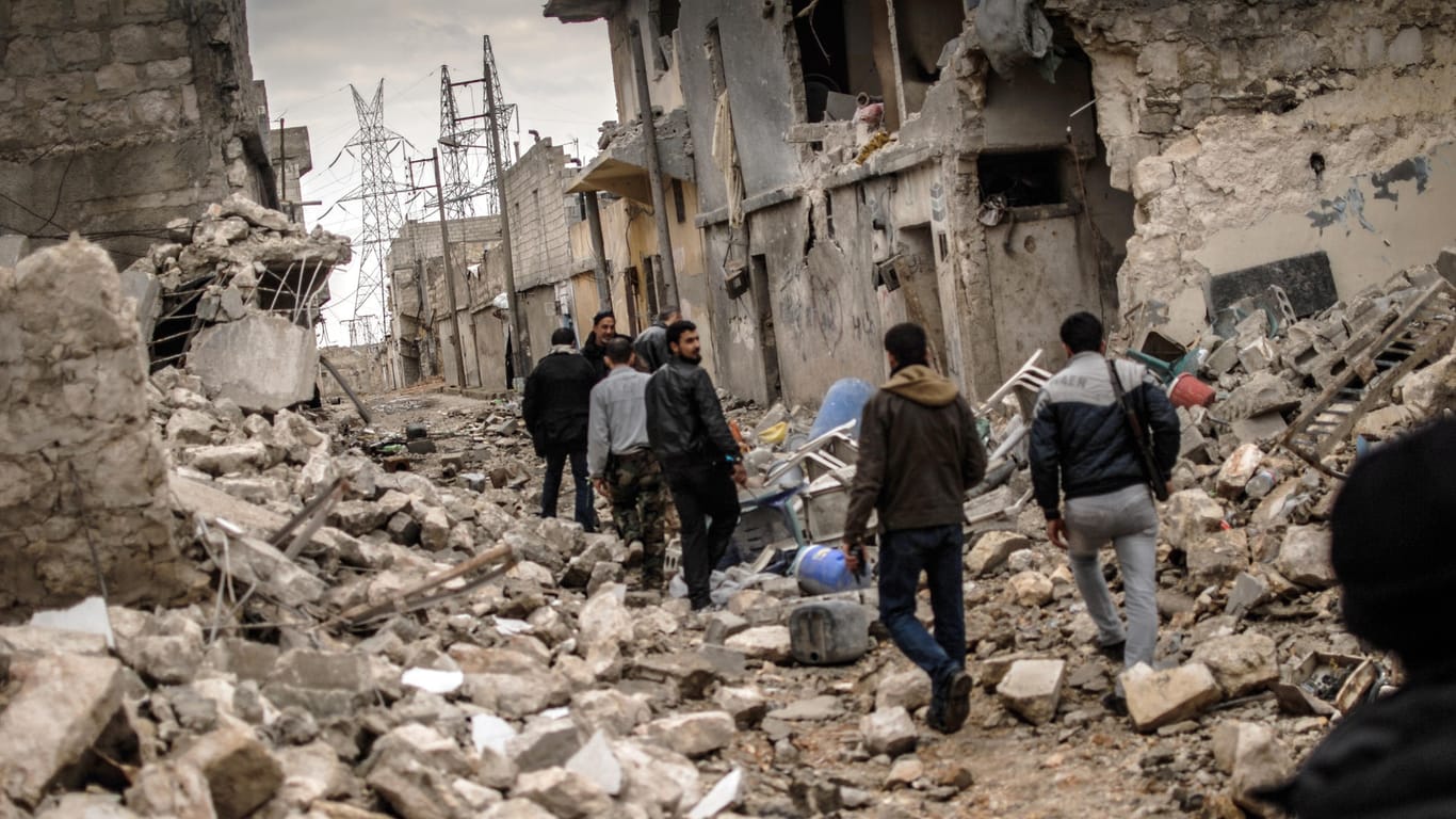 Zerstörte Häuser in Aleppo. Das Land steht vor einem gigantischen Wiederaufbau.