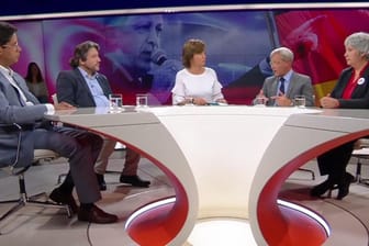 Über das Thema "Erdogan und die Deutschen" diskutierten bei Maybrit Illner unter anderem Hasnain Kazim ("Der Spiegel"), Sabahattin Cakiral (BIG-Partei), Norbert Röttgen (CDU) und Seyran Ates (Rechtsanwältin).