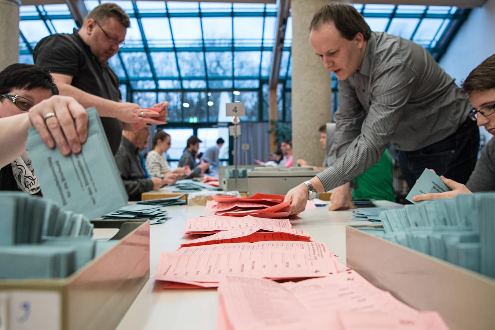 Portokosten und Zuwendungen für Wahlhelfer: die Bundestagswahl 2017 wird so teuer wie nie zuvor.