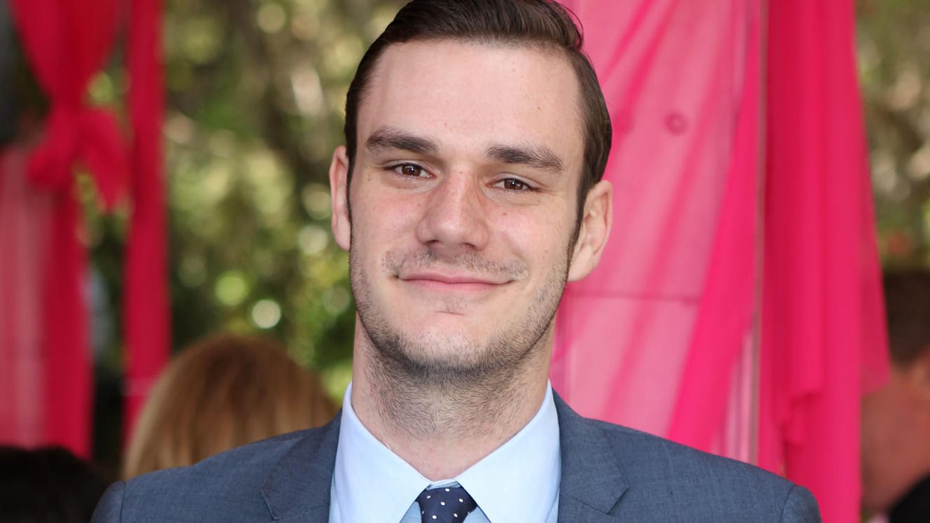 Cooper Hefner kümmert sich um das Magazin seines Vaters.