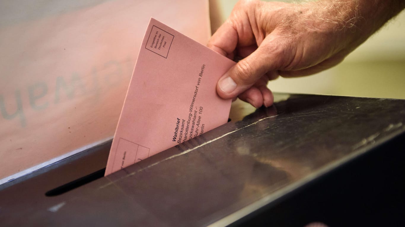 Bei der Bundestagswahl 2013 hatte der Anteil der Briefwähler noch 24,6 Prozent betragen.