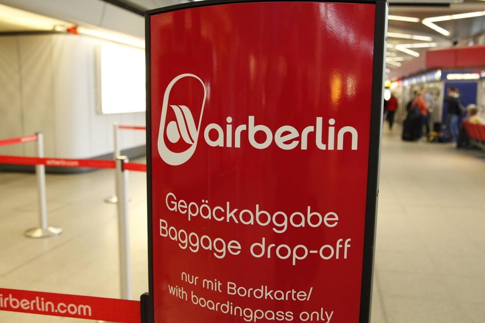 Die insolvente Fluglinie Air Berlin bereitet ihren Fluggästen viele Probleme.
