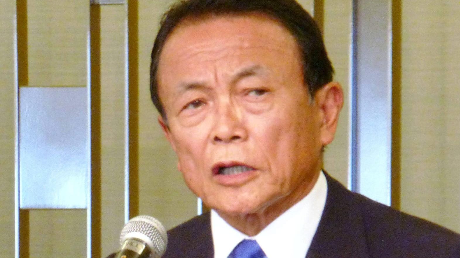 Taro Aso hat mit einer Aussage über schon 2013 für Furore gesorgt.