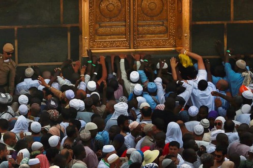 Jeder fromme Muslim, der gesund ist und es sich leisten kann, sollte einmal im Leben nach Mekka pilgern.