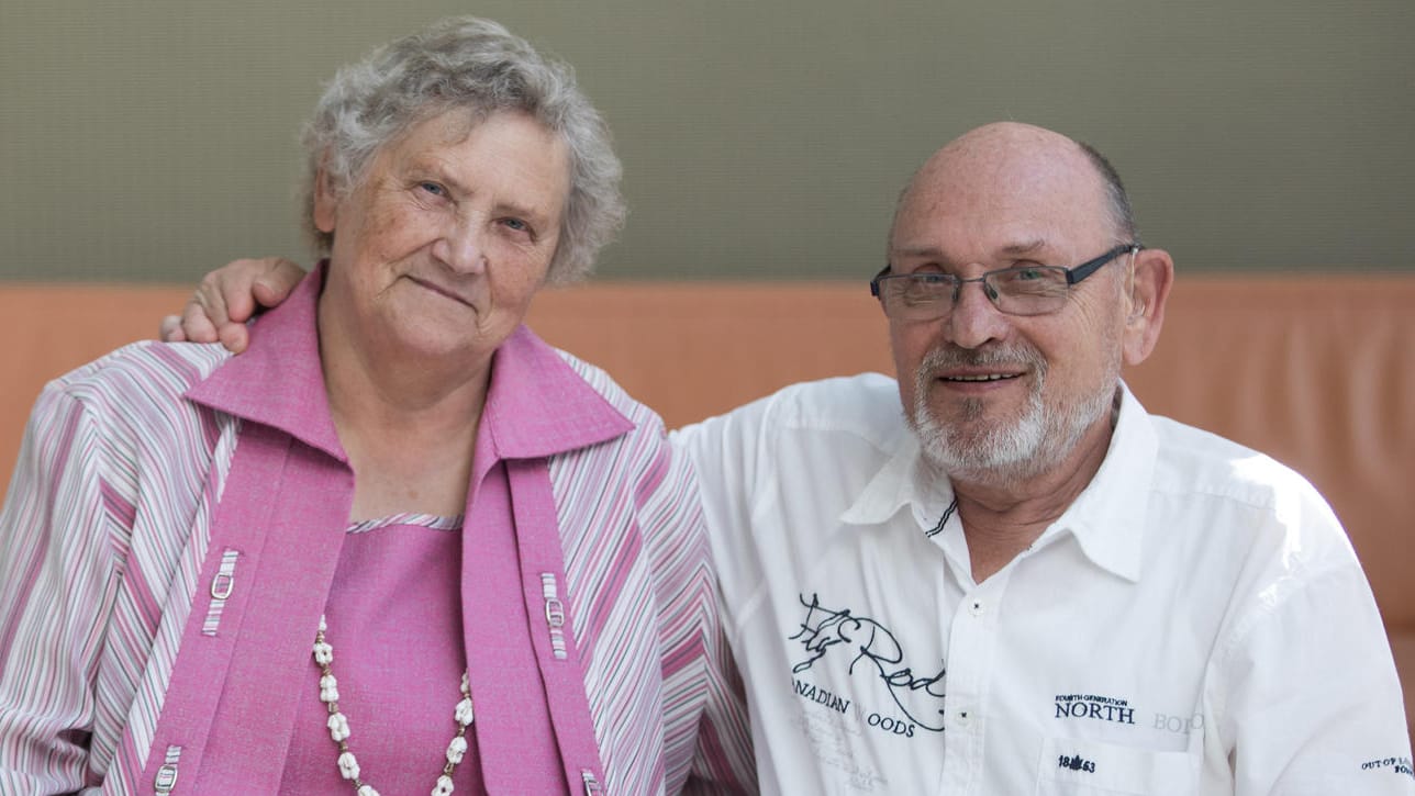 Christel Ehlich und Günter Peleiski haben sich endlich wieder.