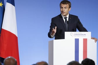 Frankreichs Präsident Emmanuel Macron hat seine Arbeitsmarktreform vorgestellt.