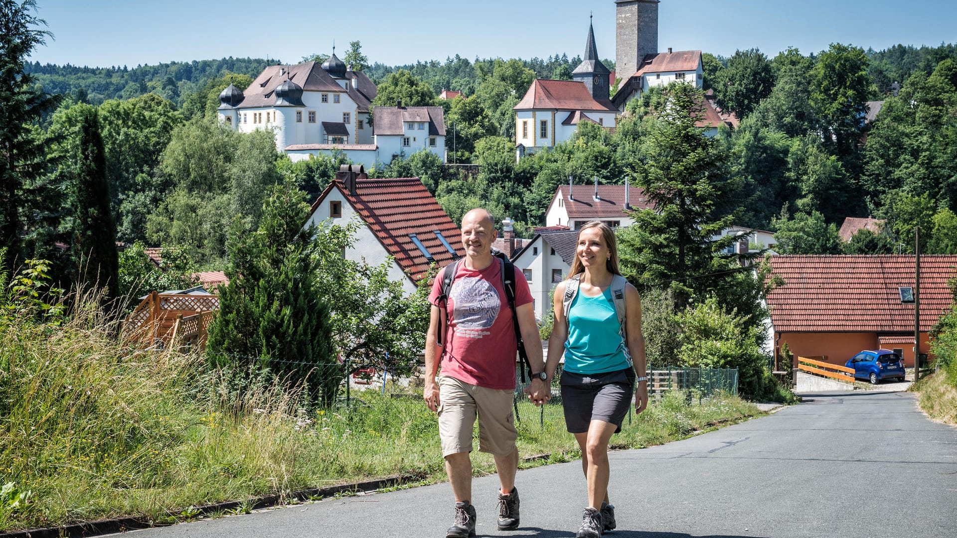 Rund um Aufseß in Oberfranken können Urlauber auf einem 14 Kilometer langen Wanderweg vier private Brauereien erkunden.