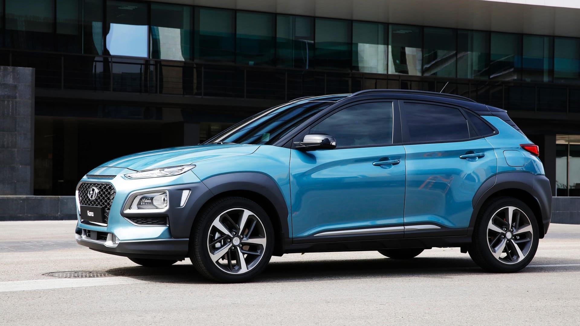 Hyundai KONA 4