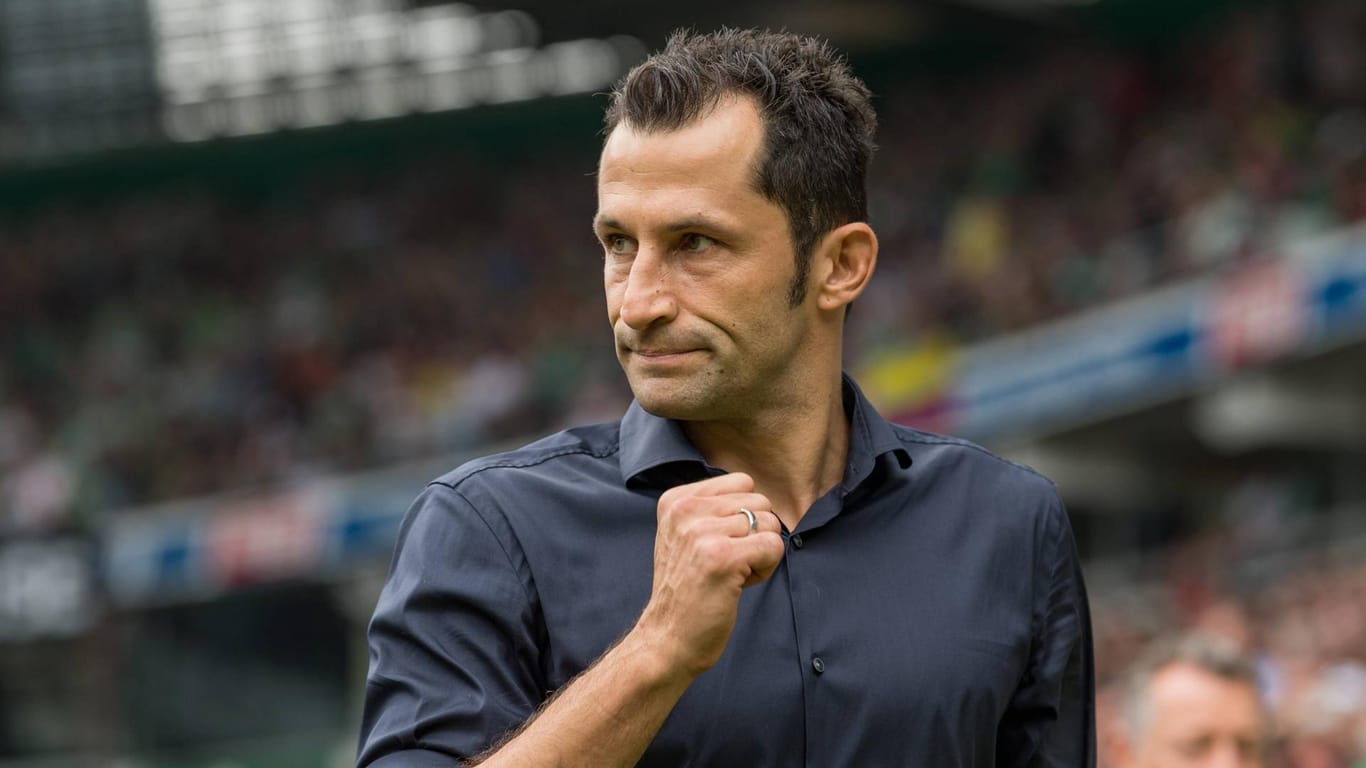 Bayerns neuer Sportdirektor Hasan Salihamidzic versucht, sich mit neuen Regeln und Personalien Respekt im Klub zu erarbeiten.
