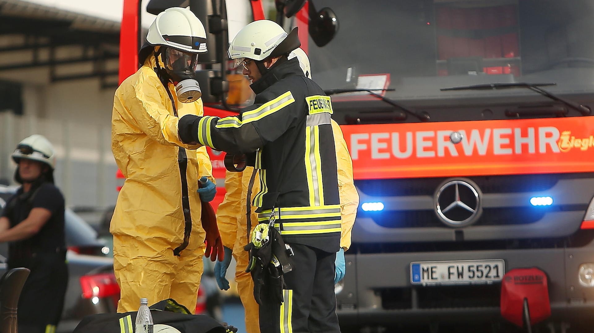 Nach einem Chemieunfall in Langenfeld wurden Anwohner dazu angehalten, Fenster und Türen geschlossen zu halten.