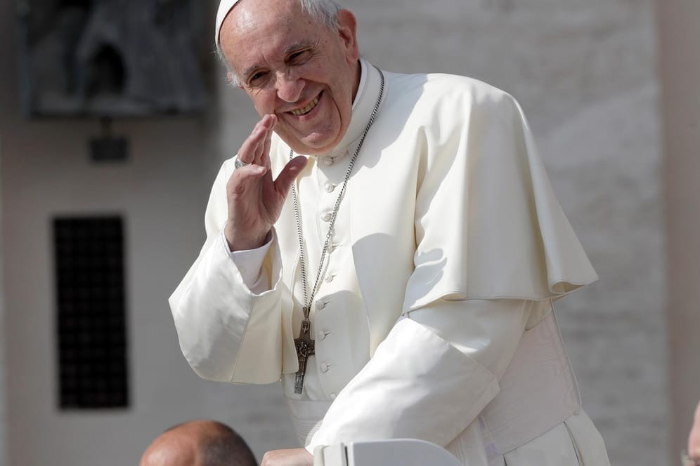 Die Nonne Maria Valentina rappt für den Frieden – und nun auch für den Papst.