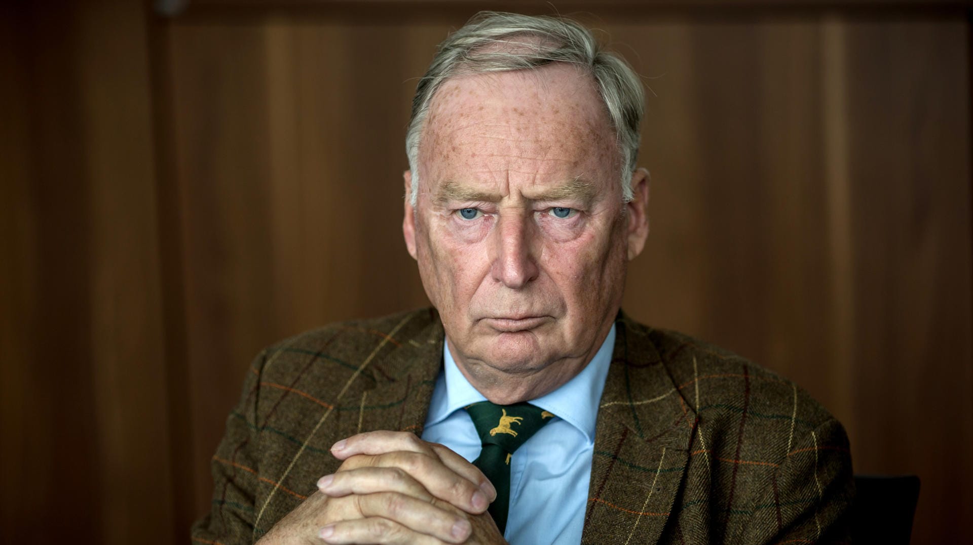 Die fremdenfeindlichen Äußerungen Gaulands haben für Aufruhr gesorgt. Ihm zufolge, solle Integrationsbeauftragte Aydan Özogus "entsorgt" werden. Die fremdenfeindlichen Äußerungen Gaulands haben für Aufruhr gesorgt. Ihm zufolge, solle Integrationsbeauftragte Aydan Özogus "entsorgt" werden.