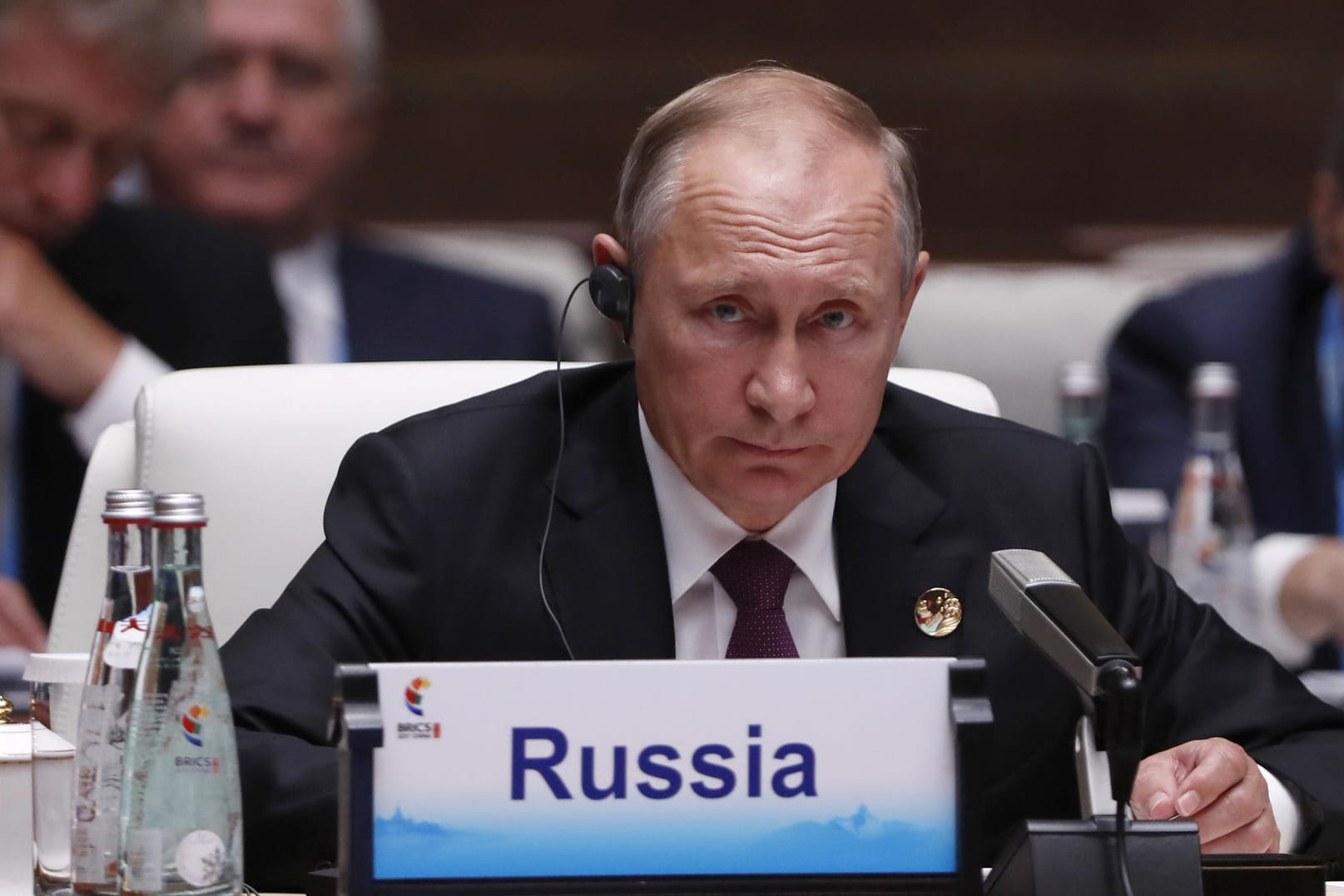 Der russische Präsident Wladimir Putin bei einer Plenarsitzung auf dem Gipfel der BRICS-Staaten im chinesischen in Xiamen.