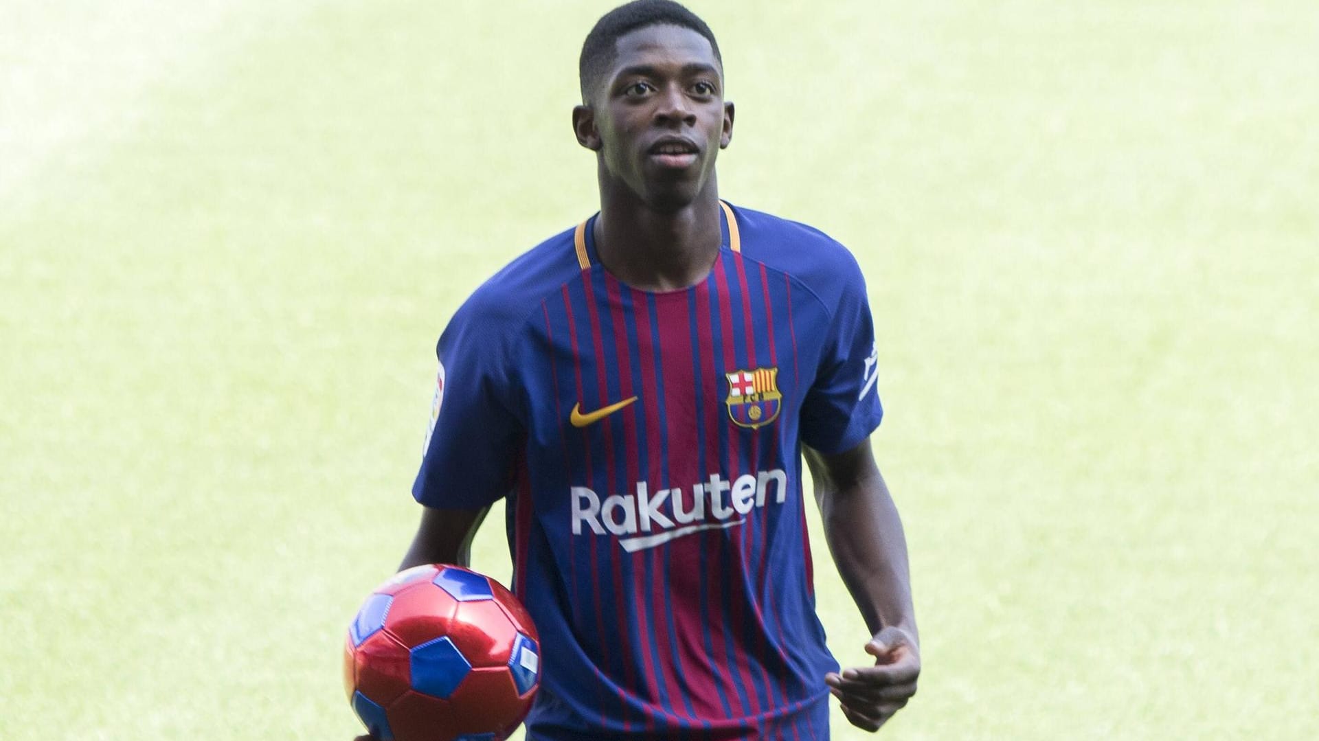 Ousmane Dembélé auf der Vorstellung beim FC Barcelona.