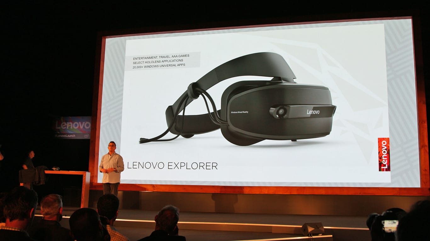 Das Mixed-Reality-Headset von Lenovo wirbt mit seinem geringen Gewicht.