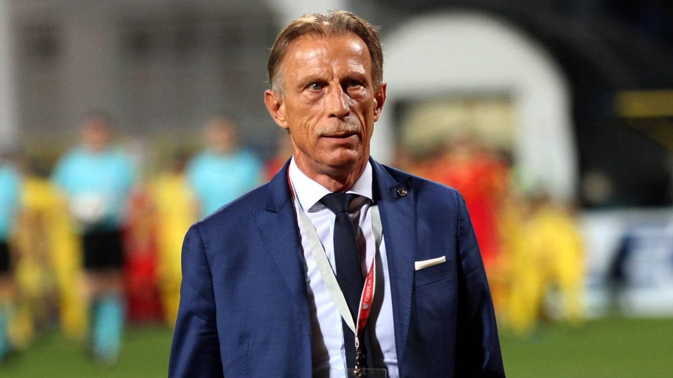 Christoph Daum steht als Nationaltrainer Rumäniens vor dem Aus.