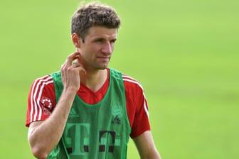 Thomas Müller beim Bayern-Training. Er ist selbst skeptisch, dass es mit Carlo Ancelotti und ihm noch etwas wird.