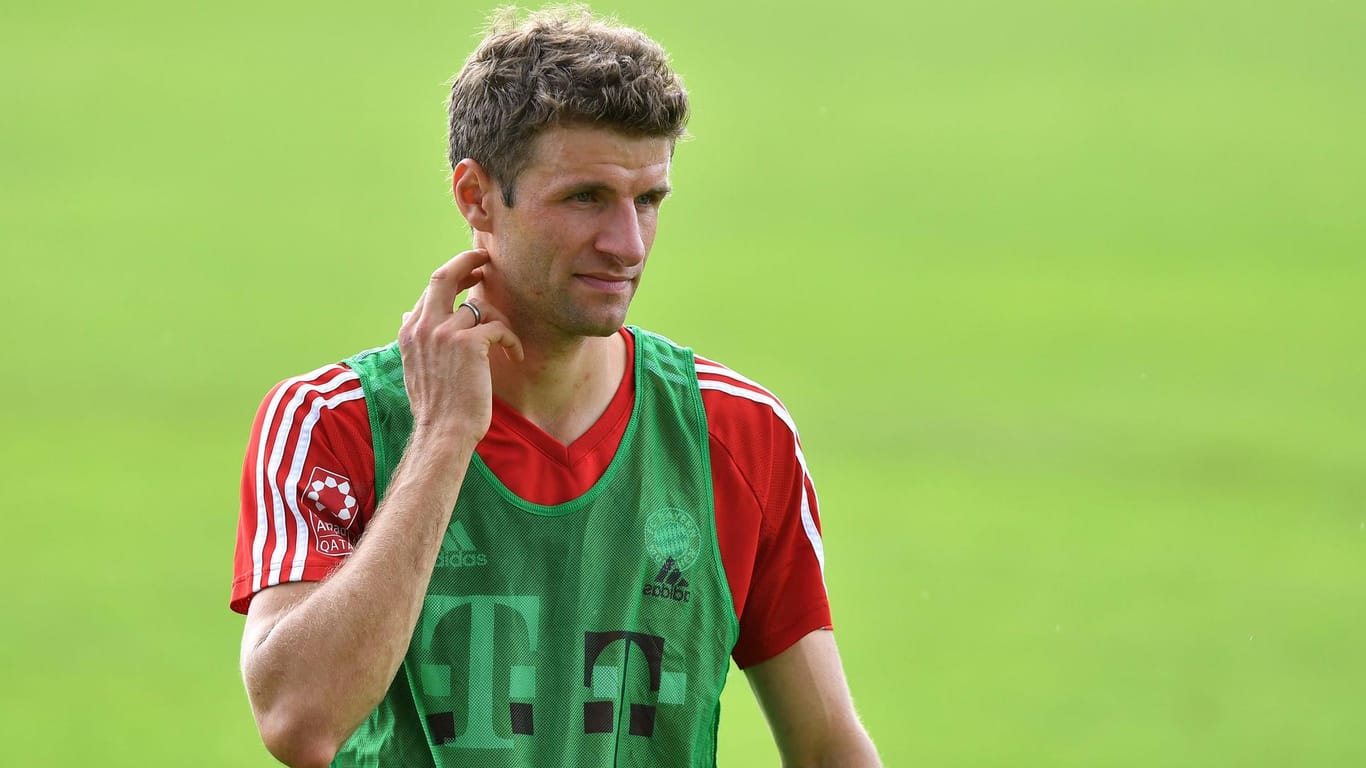 Thomas Müller beim Bayern-Training. Er ist selbst skeptisch, dass es mit Carlo Ancelotti und ihm noch etwas wird.