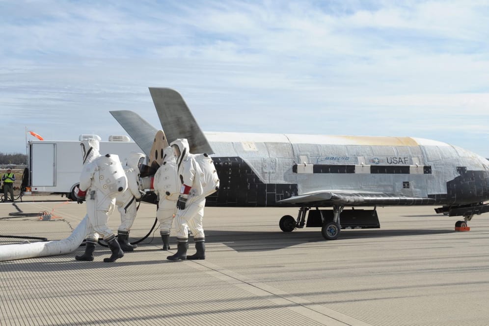 Das Shuttle X-37B Orbital Test Vehicle (OTV) von Boeing.