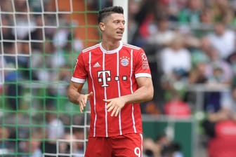 Robert Lewandowski macht sich Sorgen um die Zukunft des FC Bayern.